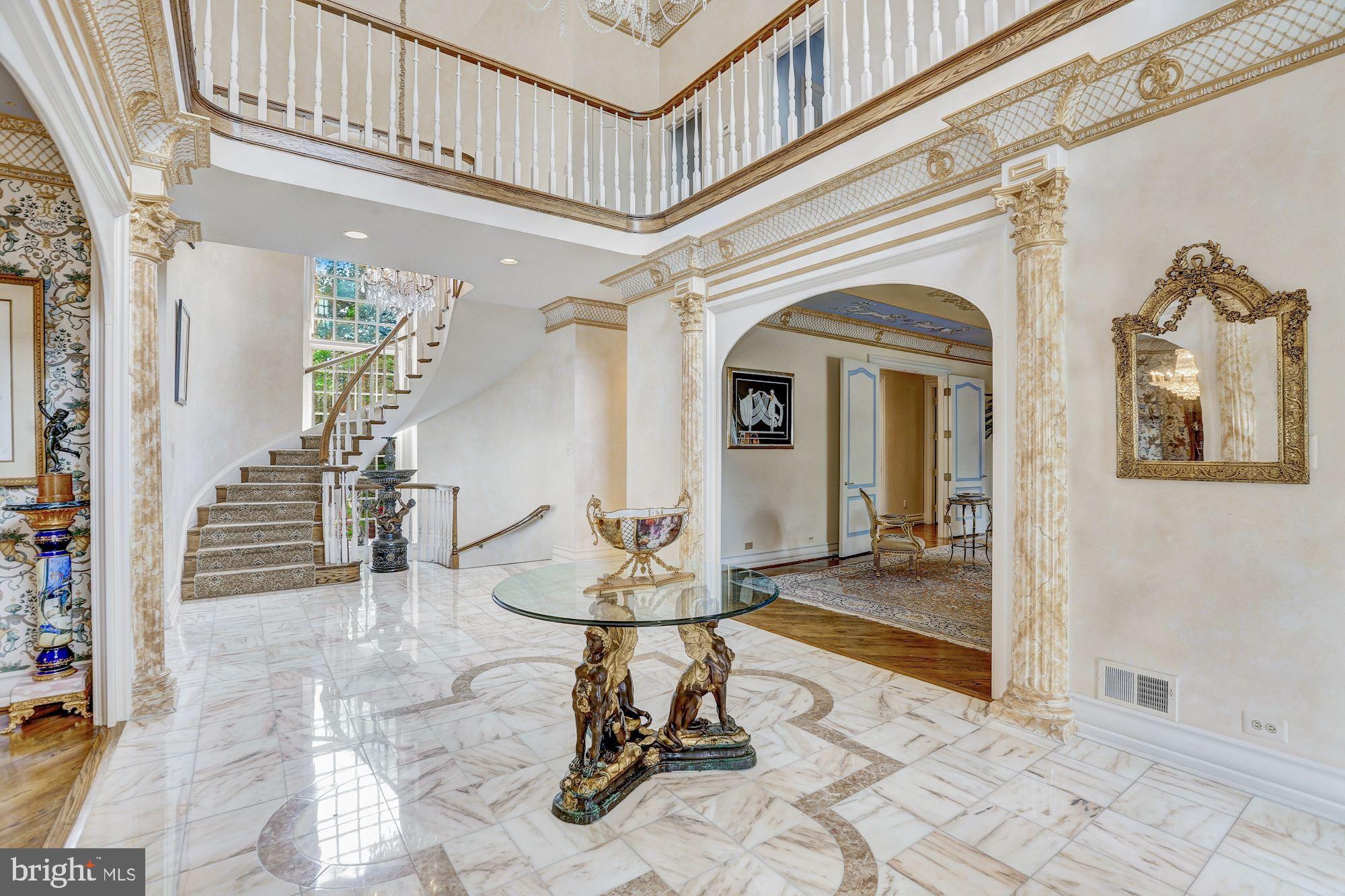 9511 River Road Potomac, MD 20854 - Photo 5 of 48 Grand Foyer