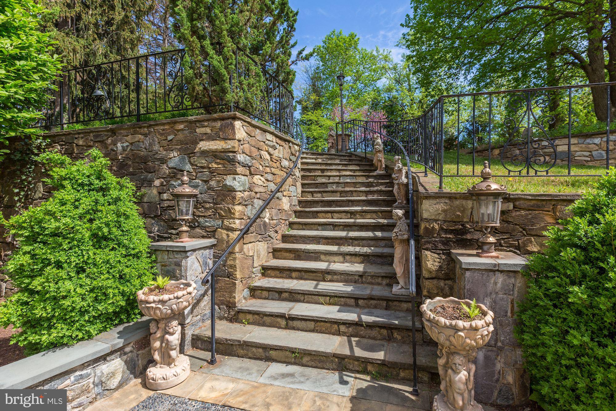 9511 River Road Potomac, MD 20854 - Photo 42 of 48 Stairs to Flat & Grassy Yard
