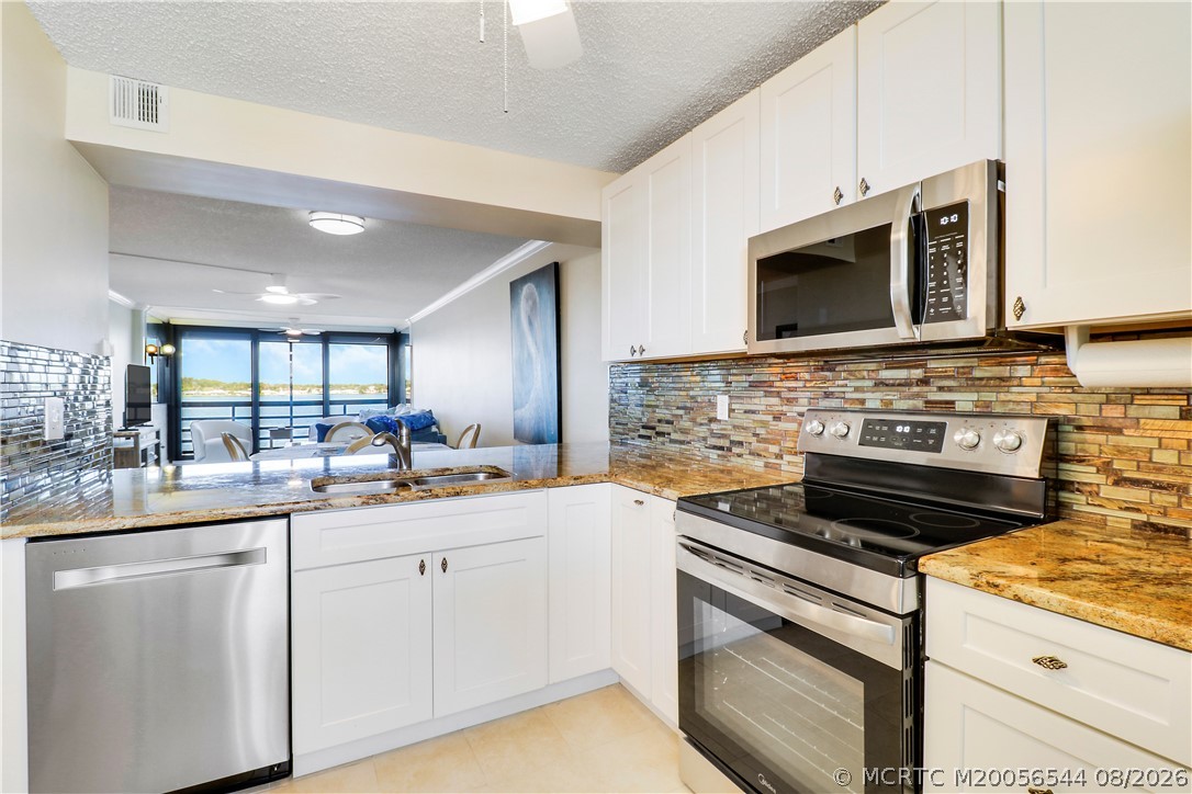 1950 Southwest Palm City Road, Unit 8302 Stuart, FL 34994 - Photo 10 of 39 Gallery Image 10