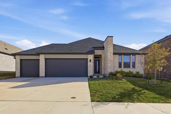 $386,990 | 1212 Nuevo Rancho Lane, Fort Worth, TX 76052
