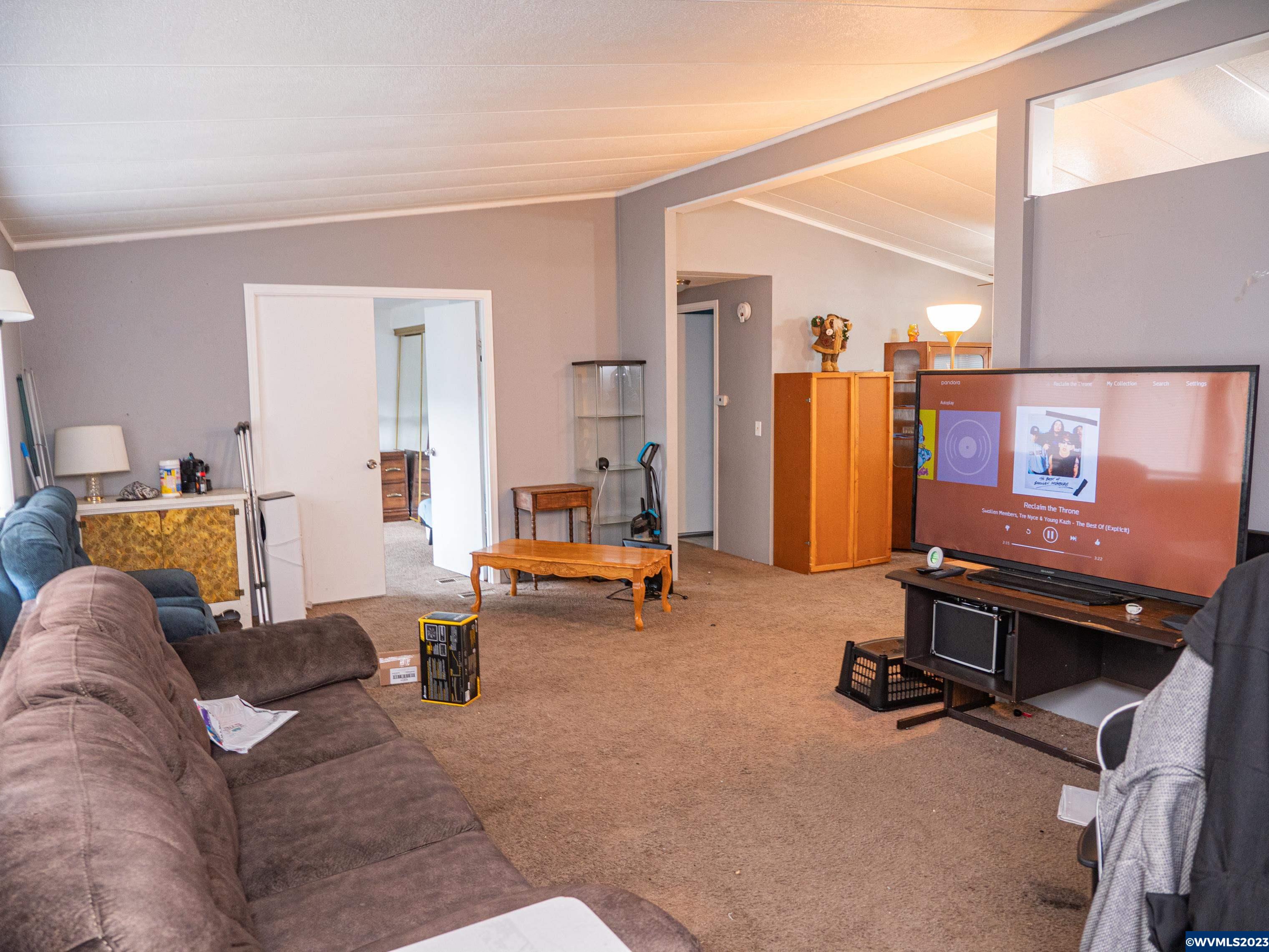 2151 Three Lakes Road Southeast, Unit 36 Albany, OR 97322 - Photo 2 of 13 Gallery Image 2