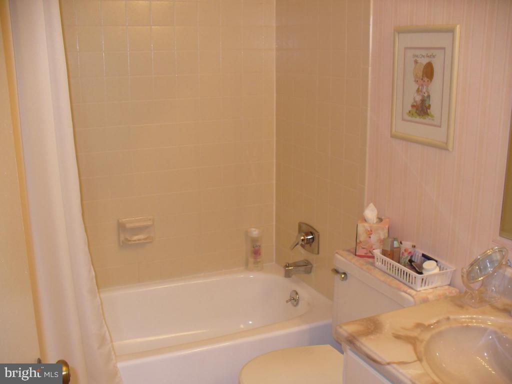 101 Ridings Way Lancaster, PA 17601 - Photo 14 of 15 Gallery Image 14