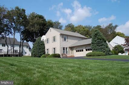101 Ridings Way Lancaster, PA 17601 - Photo 2 of 15 Gallery Image 2