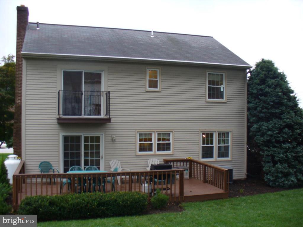 101 Ridings Way Lancaster, PA 17601 - Photo 4 of 15 Gallery Image 4