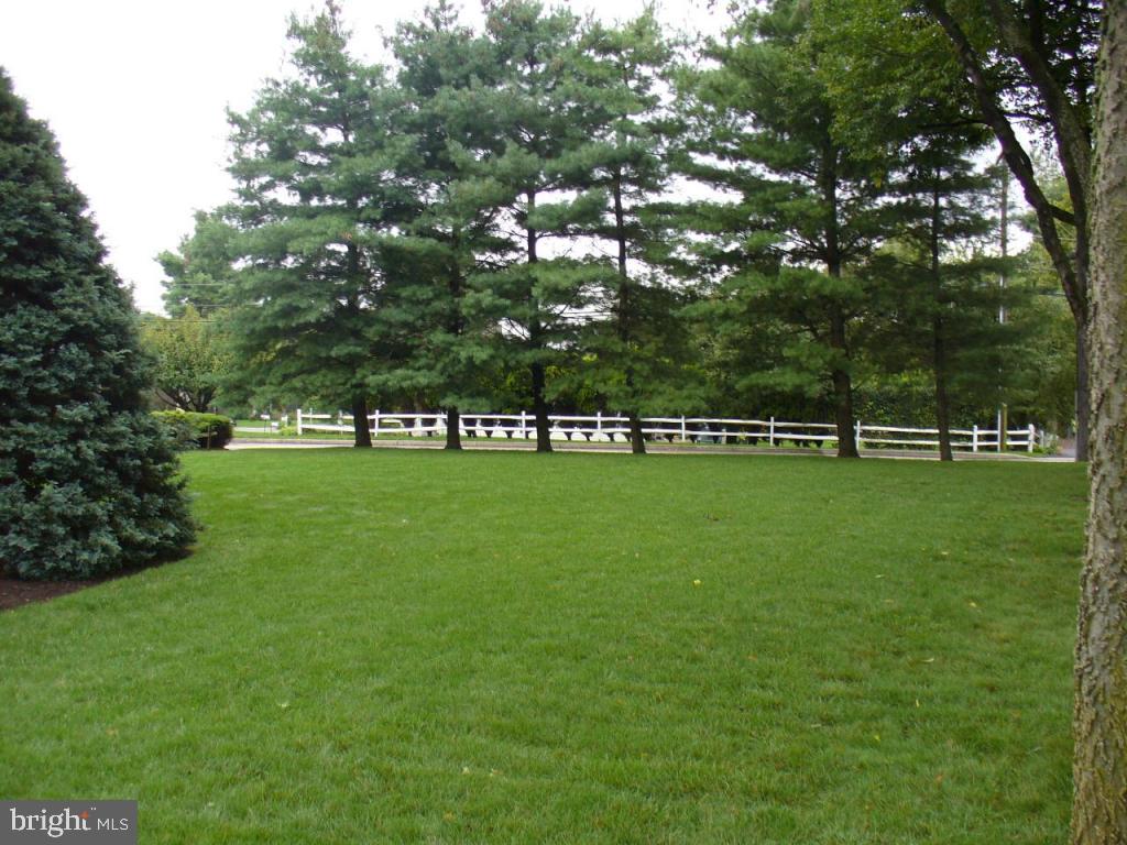 101 Ridings Way Lancaster, PA 17601 - Photo 5 of 15 Gallery Image 5