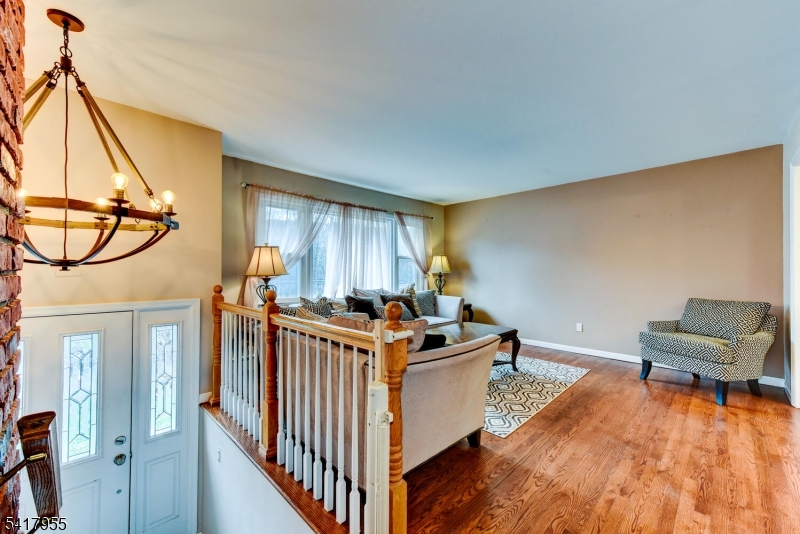 358 Conklintown Road Ringwood, NJ 07456 - Photo 4 of 37