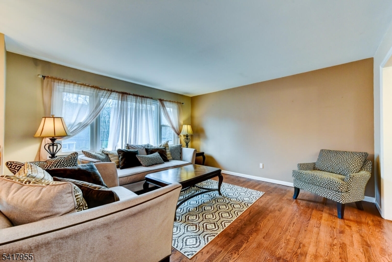 358 Conklintown Road Ringwood, NJ 07456 - Photo 5 of 37