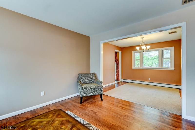 358 Conklintown Road Ringwood, NJ 07456 - Photo 9 of 37