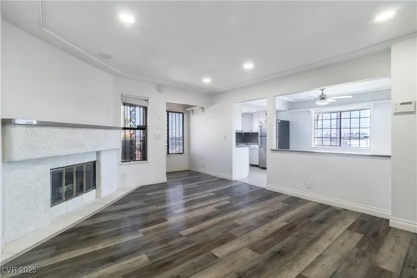 $1,200 | 2200 Venus Avenue, Unit C, North Las Vegas, NV 89030