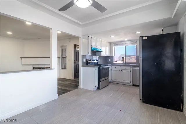 $1,200 | 2200 Venus Avenue, Unit C, North Las Vegas, NV 89030