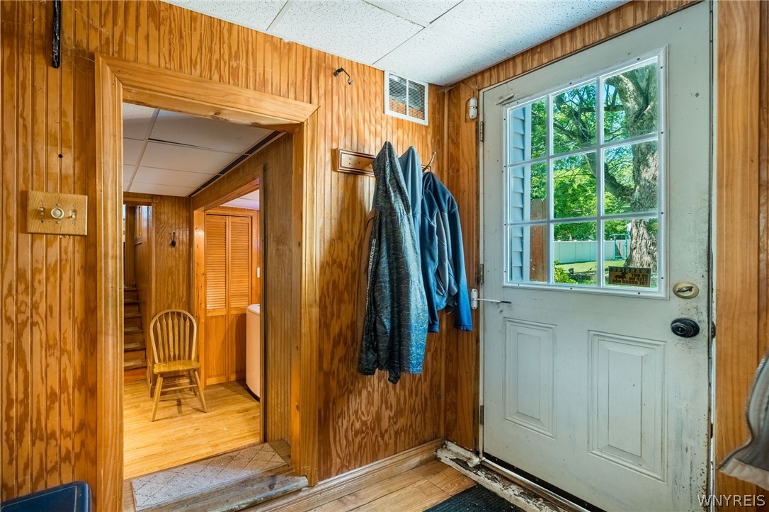 4430 Harris Hill Road Clarence, NY 14221 - Photo 17 of 28