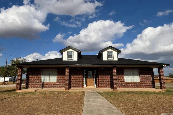 $384,900 | 513 Highway 123, Stockdale, TX 78160