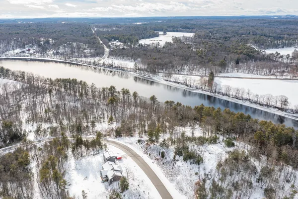 $99,900 | 9 Commons Drive, Lewiston, ME 04240