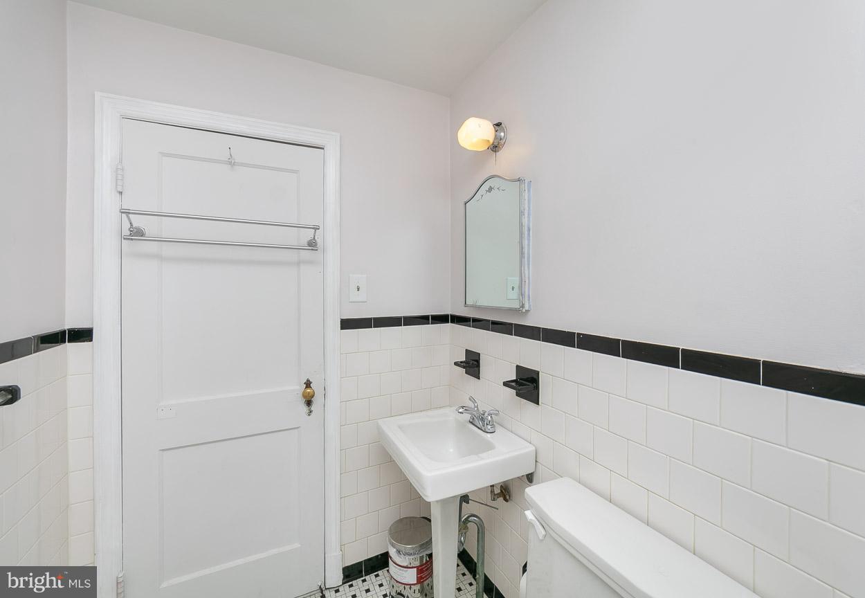1185 Granville Road Baltimore, MD 21207 - Photo 26 of 41 Full Bath