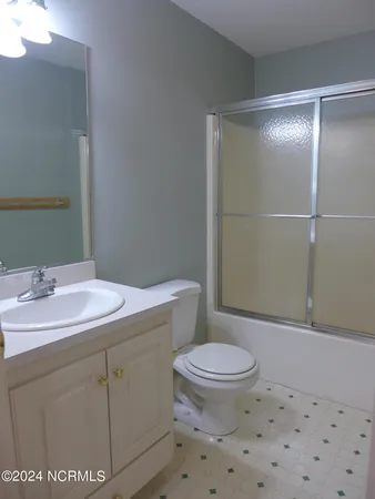 $950 | 102 South William Street, Unit H, Goldsboro, NC 27530