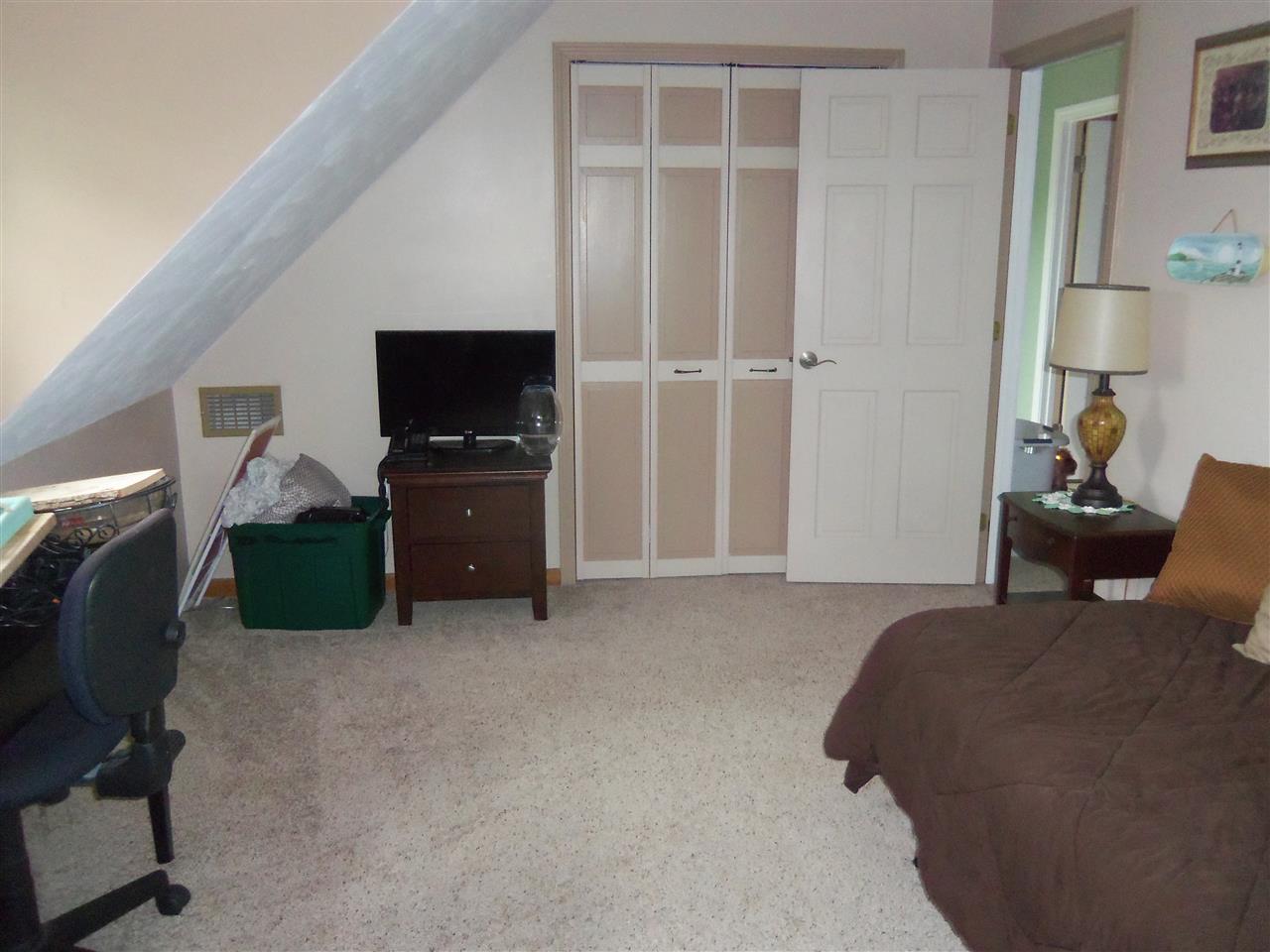 10 3rd Street Rochester, NH 03867 - Photo 11 of 19