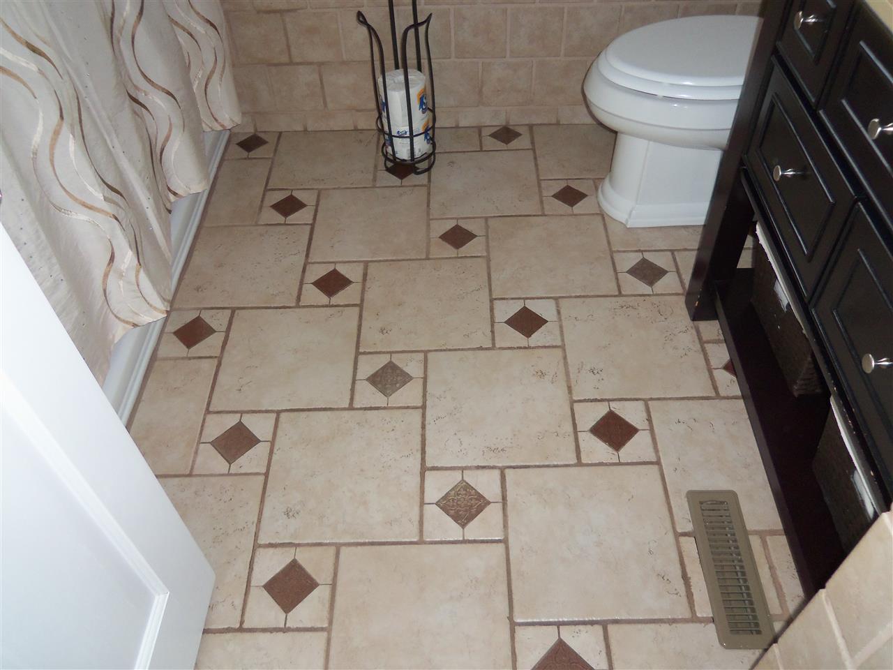 10 3rd Street Rochester, NH 03867 - Photo 14 of 19