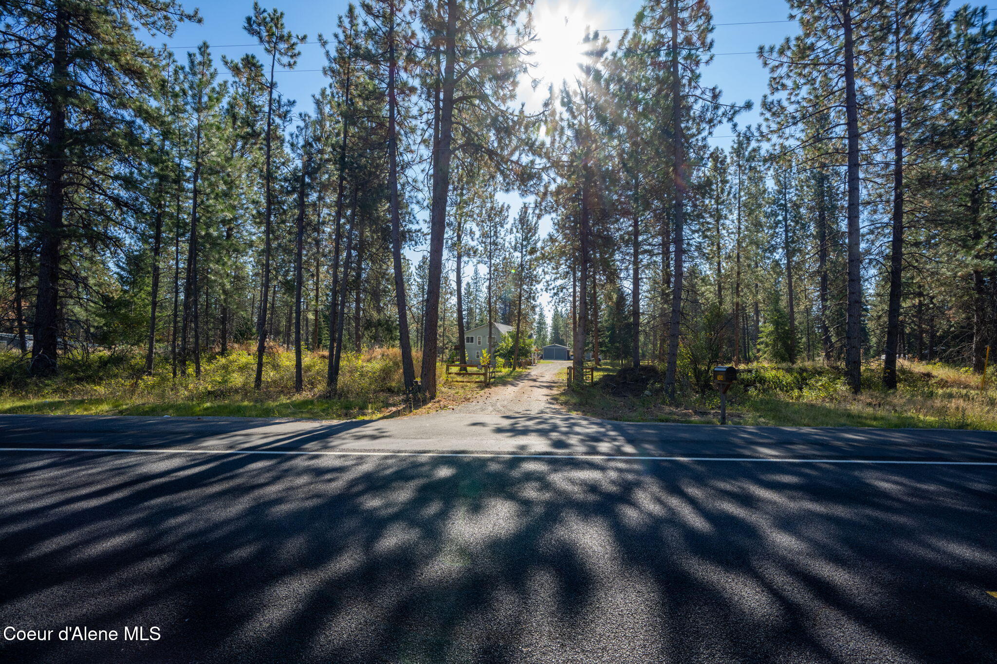 7434 West Diagonal Road Rathdrum, ID 83858 - Photo 62 of 69 Driveway
