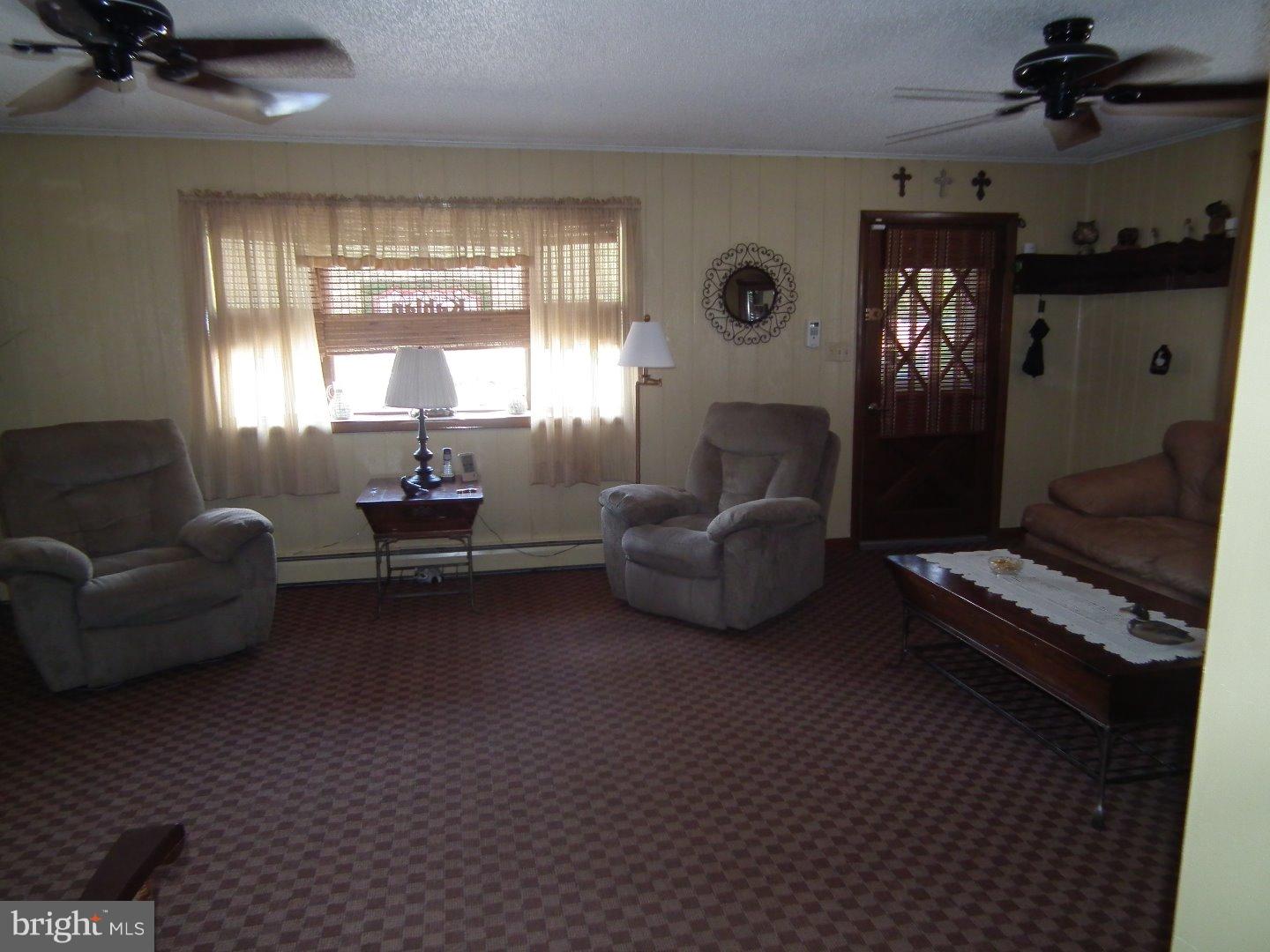 529 Nicholson Road Gloucester City, NJ 08030 - Photo 8 of 22 Family Room