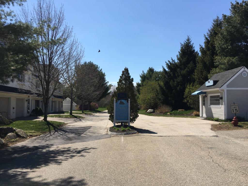 2 Schooner Landing, Unit 2 Hampton, NH 03842 - Photo 4 of 19