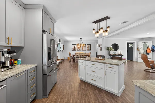 $755,000 | 837 Cardinal Street, Fort Walton Beach, FL 32547