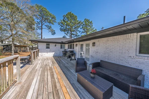 $776,000 | 837 Cardinal Street, Fort Walton Beach, FL 32547