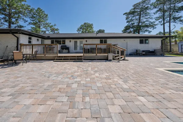 $776,000 | 837 Cardinal Street, Fort Walton Beach, FL 32547