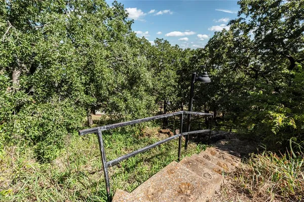 $950,000 | 722 Storey Road, Nocona, TX 76255