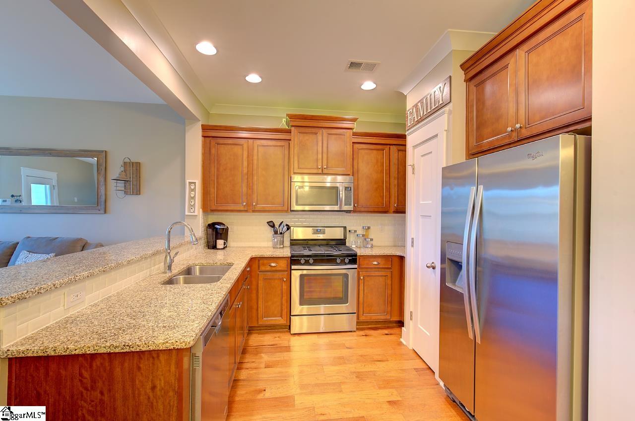 618 Springbank Alley Greer, SC 29651 - Photo 18 of 50 Gallery Image 18