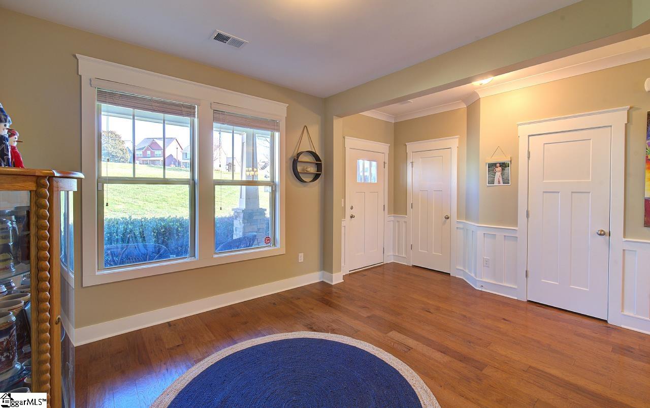 618 Springbank Alley Greer, SC 29651 - Photo 6 of 50 Gallery Image 6