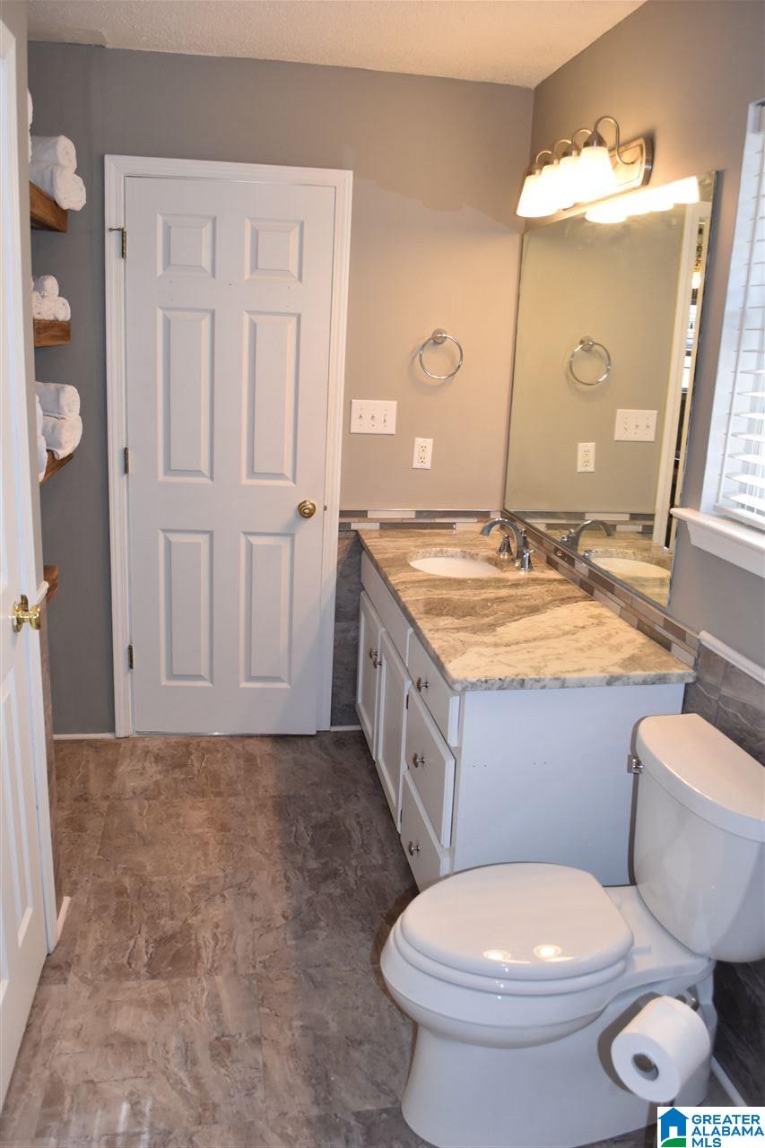 6180 Castle Lane Morris, AL 35116 - Photo 10 of 33