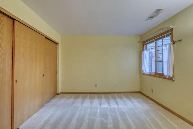 $274,000 | 18275 Brookfield Lake Drive, Unit 93, Brookfield, WI 53045