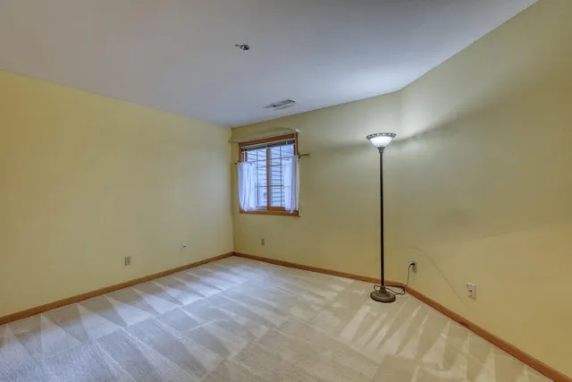 $274,000 | 18275 Brookfield Lake Drive, Unit 93, Brookfield, WI 53045