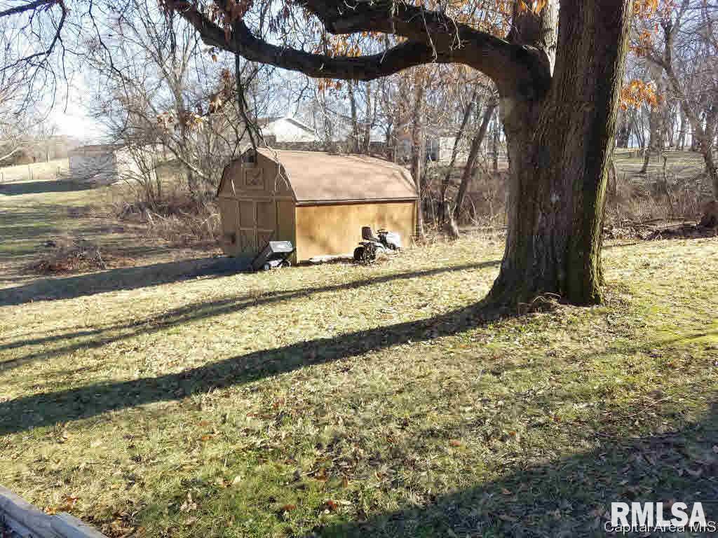 3861 Shaler Road Springfield, IL 62707 - Photo 4 of 36
