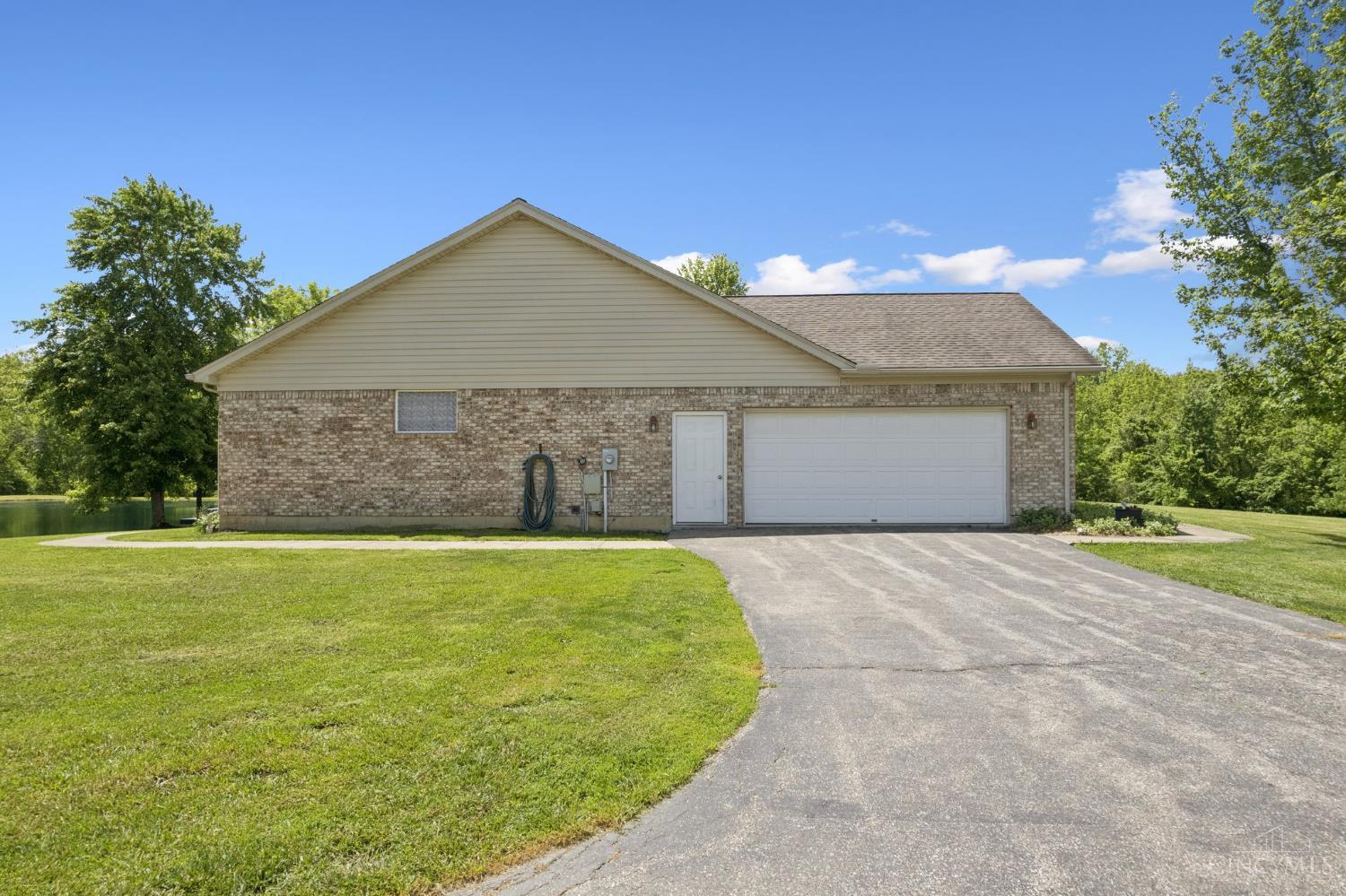 5246 Smokey Road Williamsburg, OH 45176 - Photo 2 of 73