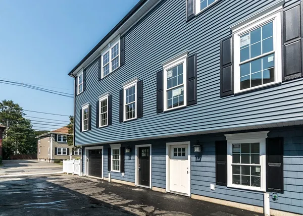 $5,100 | 33 Eddy Street, Unit 1, Waltham, MA 02453