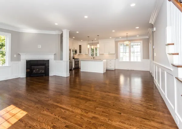 $5,100 | 33 Eddy Street, Unit 1, Waltham, MA 02453