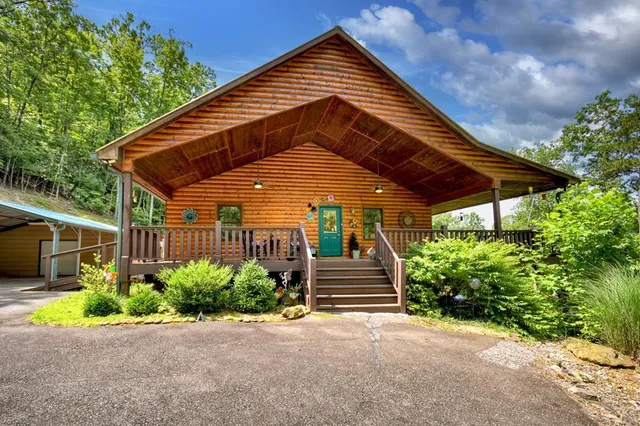 $563,900 | 380 Bear Trail, Murphy, NC 28906