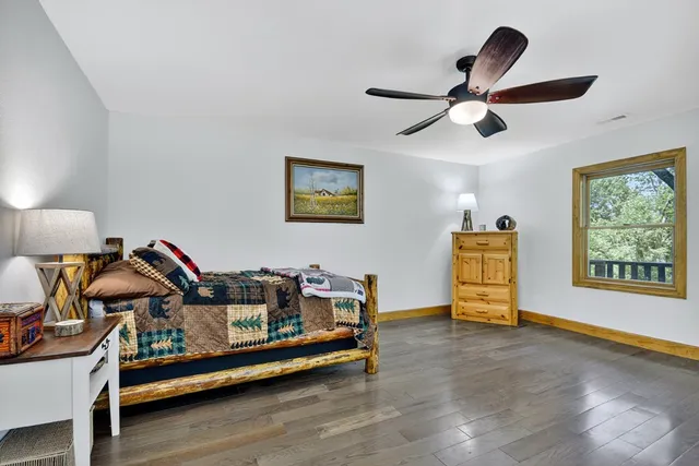 $563,900 | 380 Bear Trail, Murphy, NC 28906