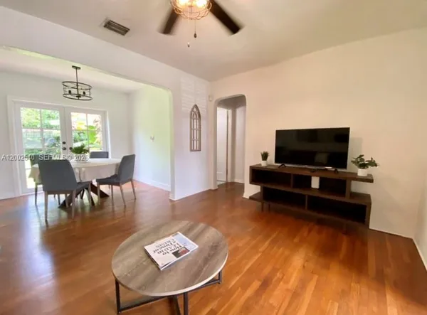 $4,050 | 4619 Southwest 10th Street, Miami, FL 33134