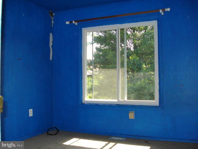 9072 Centerway Road Gaithersburg, MD 20879 - Photo 14 of 15 a view of a window in an empty room