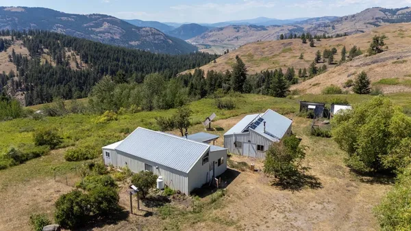$344,000 | 253 White Mountain Road, Curlew, WA 99118
