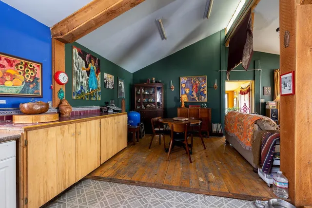 $349,000 | 253 White Mountain Road, Curlew, WA 99118