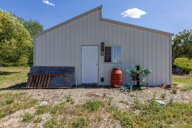 $349,000 | 253 White Mountain Road, Curlew, WA 99118