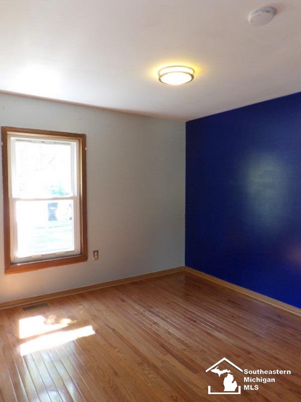 22128 Derby Road Woodhaven, MI 48183 - Photo 31 of 41
