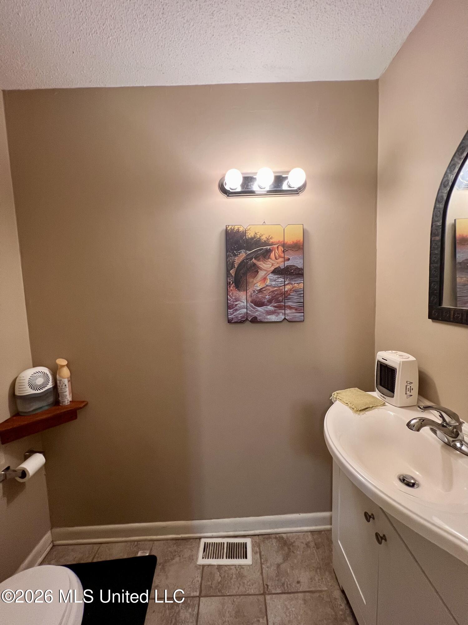 3085 Beauregard Road Wesson, MS 39191 - Photo 6 of 15 IMG_5209