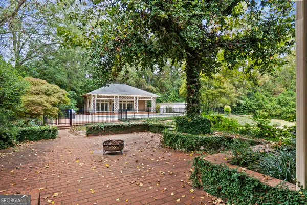 $749,500 | 2115 Cumberland Lane, Albany, GA 31707