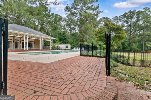 2115 Cumberland Lane Albany, GA 31707 - Photo 34 of 47 a view of a house with a backyard