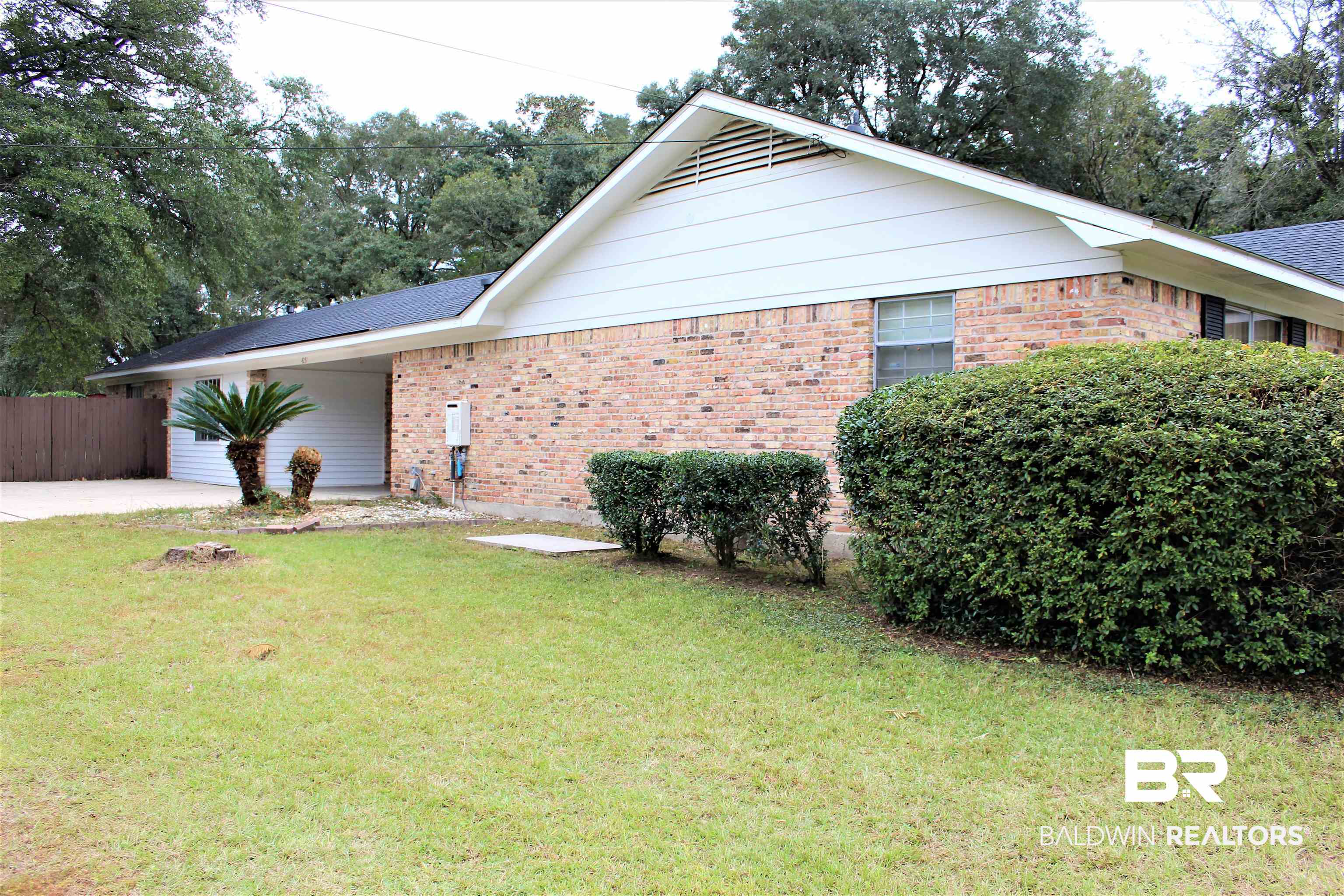 4251 Schillinger Road South Mobile, AL 36619 - Photo 3 of 38