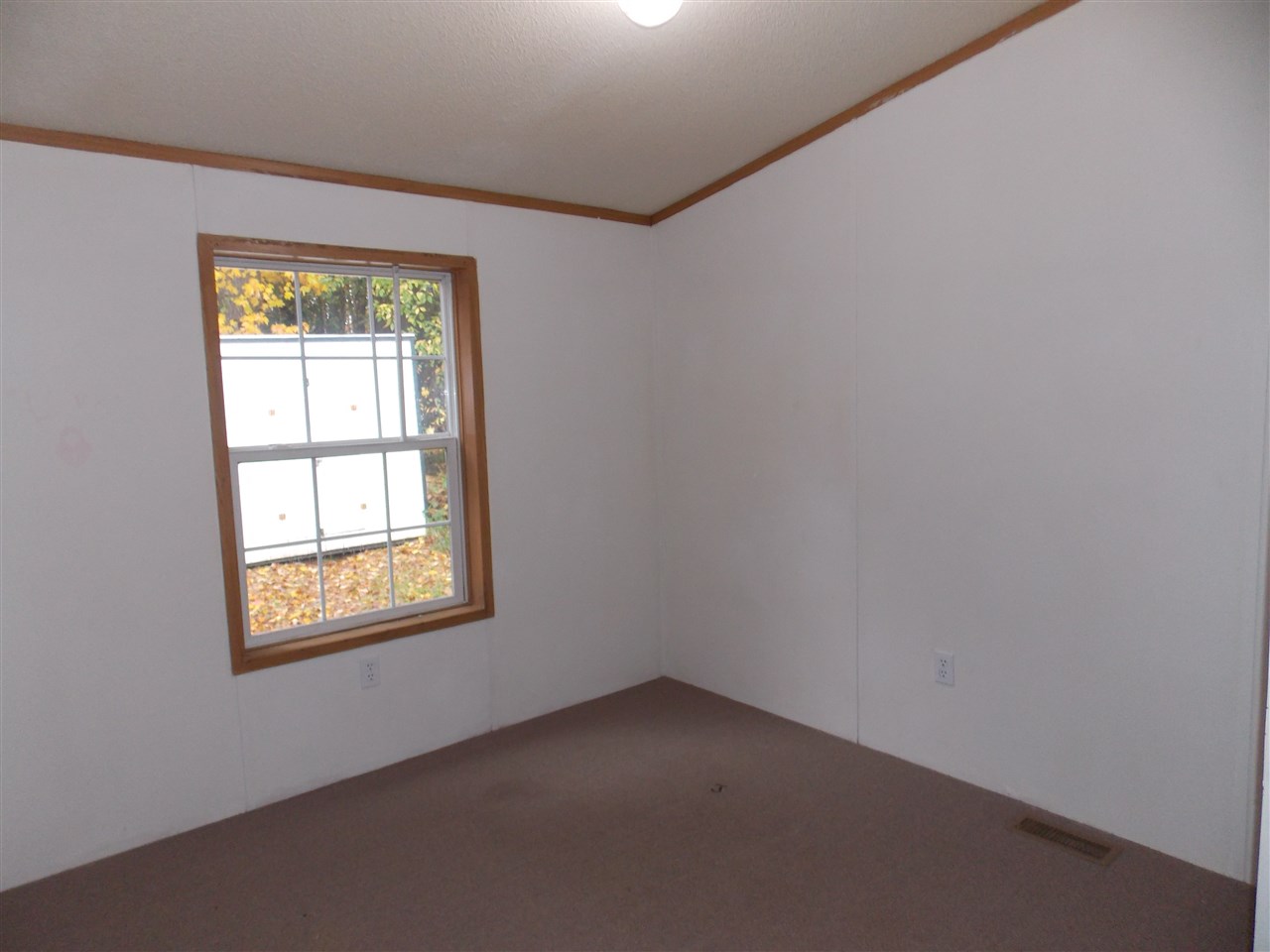 17 Northbrook Road Belmont, NH 03220 - Photo 8 of 12 Gallery Image 8
